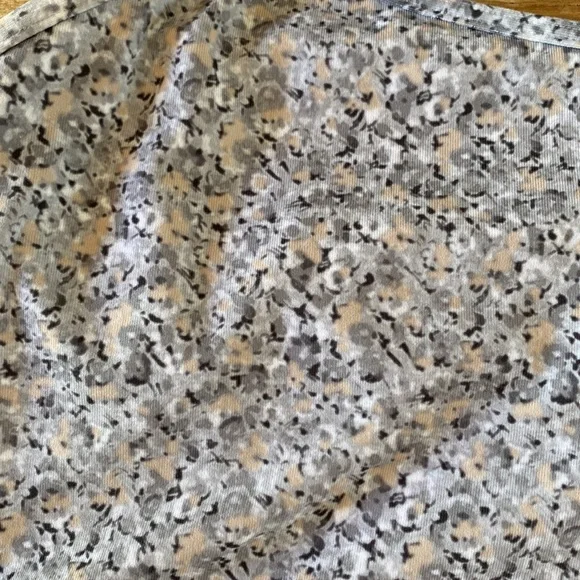 Lululemon Power Y tank - Picture 2 of 8